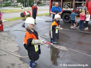 100_0247-1-300x225 Verein macht Schule