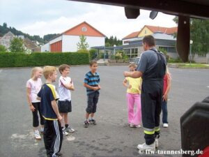 100_0253-1-300x225 Verein macht Schule