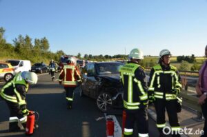 1579427619_5-300x199 Kamikazefahrt unter Alkoholeinfluss endet an der Leitplanke A6 Vohenstrauß