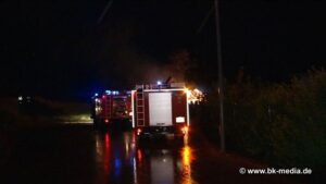 17-300x169 Blitzschlag setzt Feldscheune in Brand rund 30.000 Euro Sachschaden