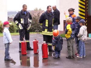 PICT0025-1-300x225 Ferienprogramm: Aktionstag der Feuerwehr mit Vorführungen