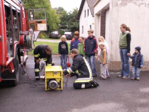 PICT0041-300x225 Ferienprogramm: Aktionstag der Feuerwehr mit Vorführungen