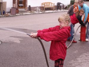 PICT0067-300x225 Ferienprogramm: Aktionstag der Feuerwehr mit Vorführungen