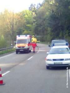 bild0006-225x300 THL, Verkehrsunfall B22, Großenschwand - Woppenrieth