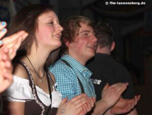 k800_img_4942-300x227 Stimmung beim Starkbierfest