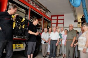 senioren_informieren_sich_bei_der_feuerwehr-300x200 Senioren bei der Feuerwehr