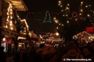 img_1608-300x200 Deutsch-Amerikanischer Weihnachtsmarkt in Pullman City