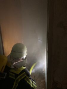 IMG-20250114-WA0009-225x300 Einsatzübung Wohnungsbrand