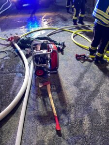 IMG-20250114-WA0039-225x300 Einsatzübung Wohnungsbrand