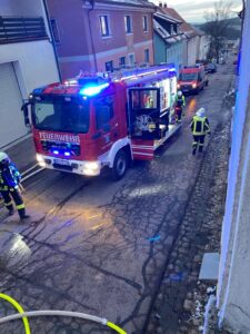 IMG-20250114-WA0047-225x300 Einsatzübung Wohnungsbrand