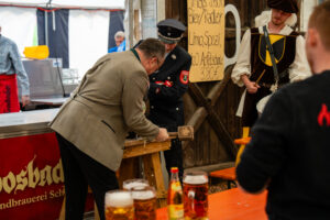 A7404789-300x200 Donnernder Beginn des 150-jährigen Gründungsfestes der Feuerwehr Tännesberg